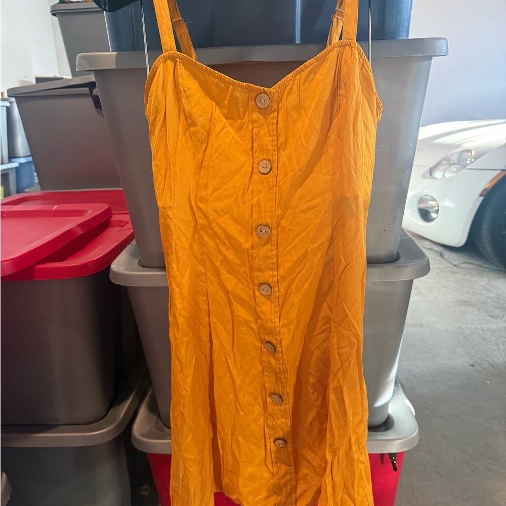 Women’s Yellow Button-Front Sundress p12 - Picture 4 of 4